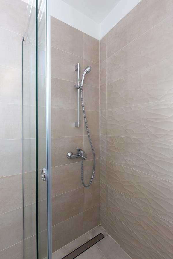 Orfeo Apartment Кърк Екстериор снимка